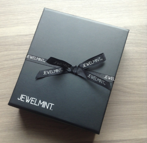 Jewelmint Mystery Gift Review & New Birthday Mystery Box! My
