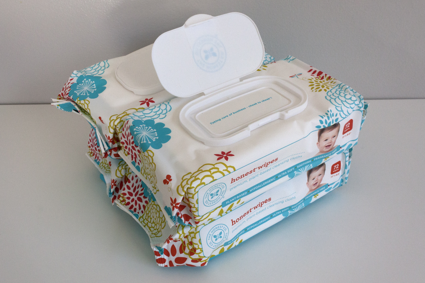 The Honest Company Diapers and Wipes Bundle Review + Coupon October