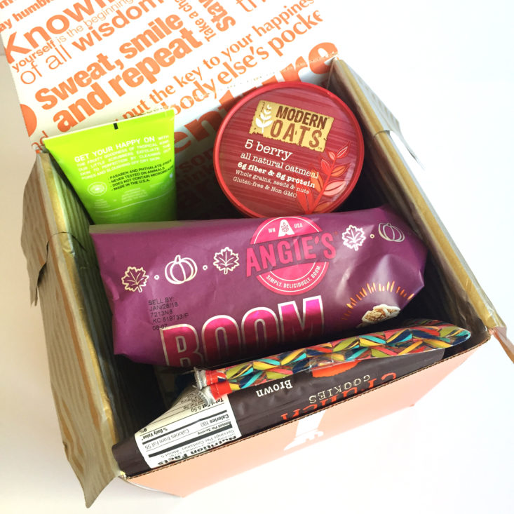 CampusCube for Girls Box October 2017 - 0003