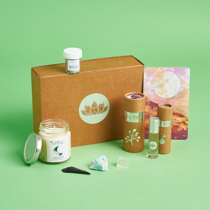 Check out the holistic, spiritual items in the October Moonbox by Gaia Collective!