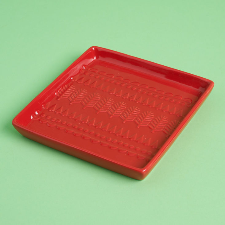 square red serving dish 