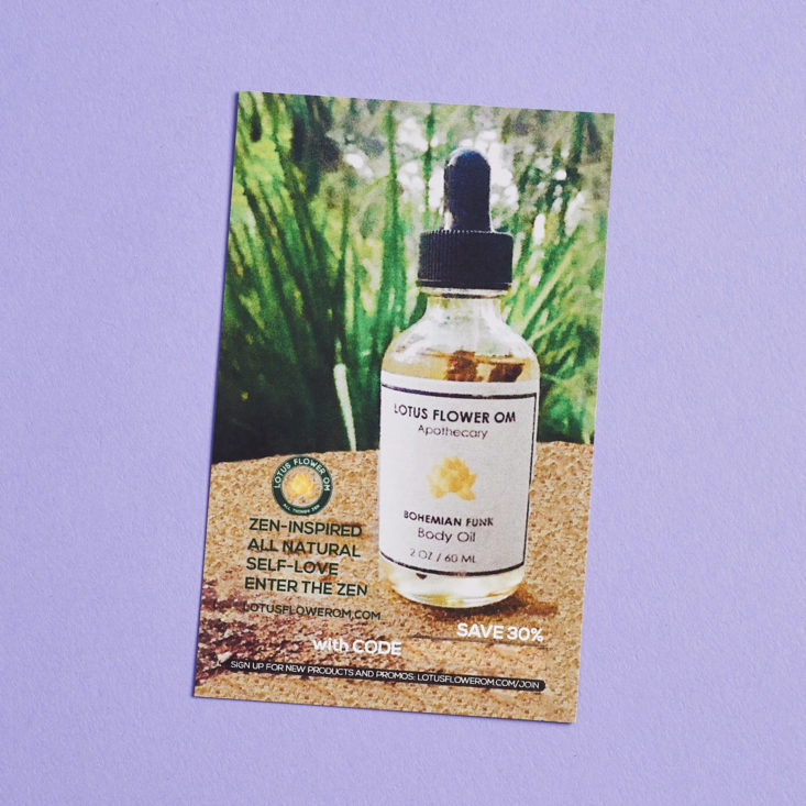 Explore natural & high-vibe products in the October 2017 Yogi Surprise box!