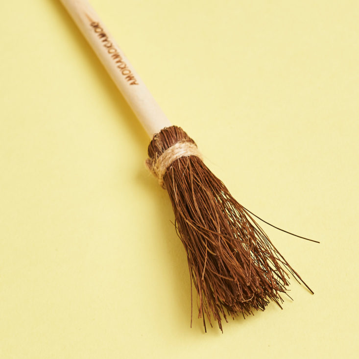 broom pen