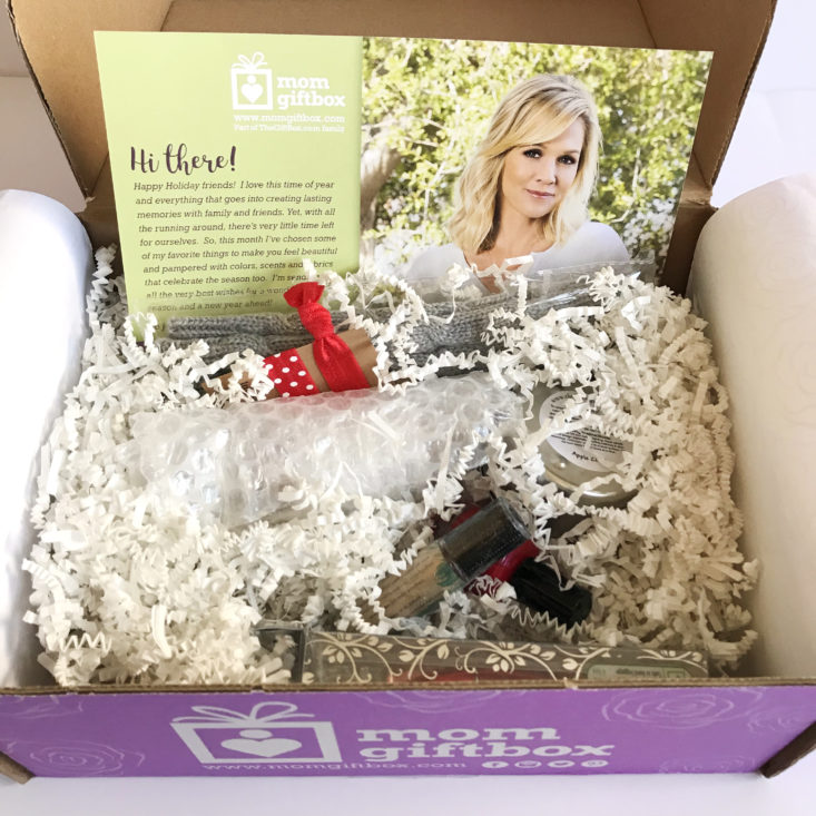 MomGiftBox Subscription Box Review + 50 Off Coupon