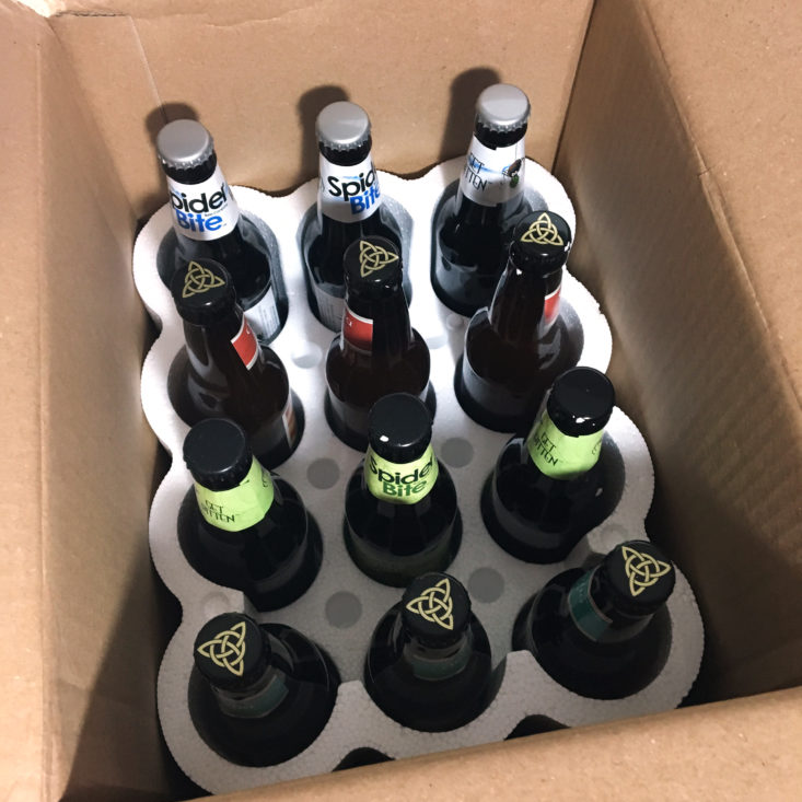 The Microbrewed Beer of the Month Club Box October 2017 - 0003