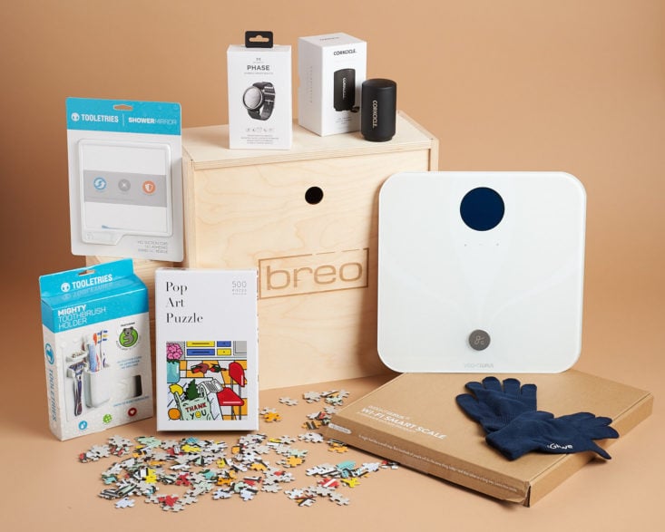 breo box puzzle and small electronics 