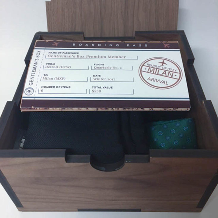 Gentlemans Box Premium December 2017 