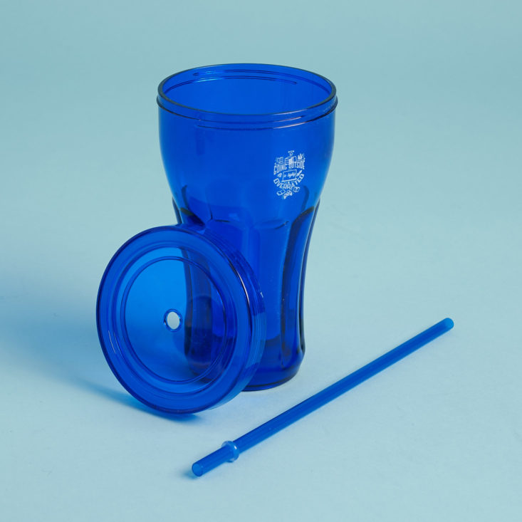 blue retro tumbler with straw and lid off