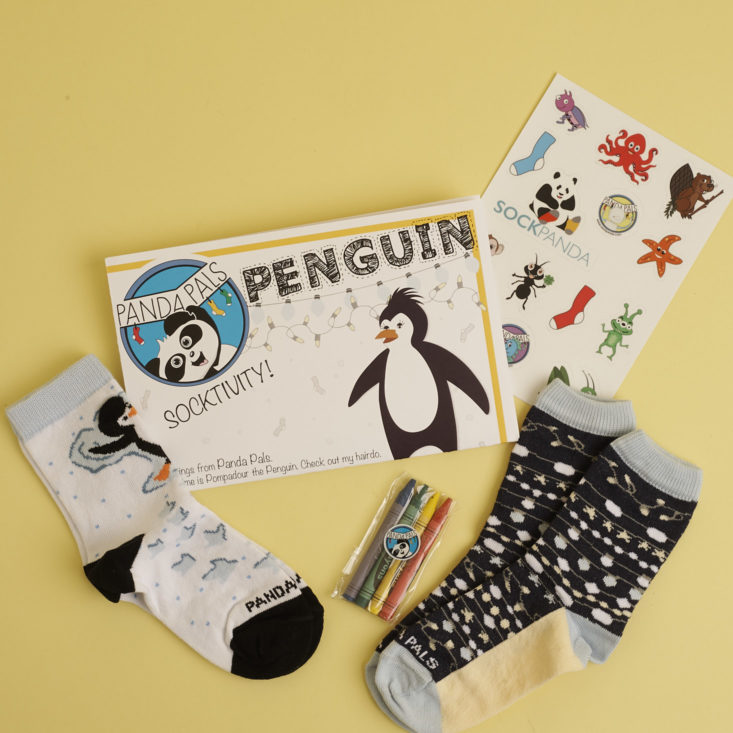 Panda Pals Kid_s Socks Box December 2017 Box Contents - 0002