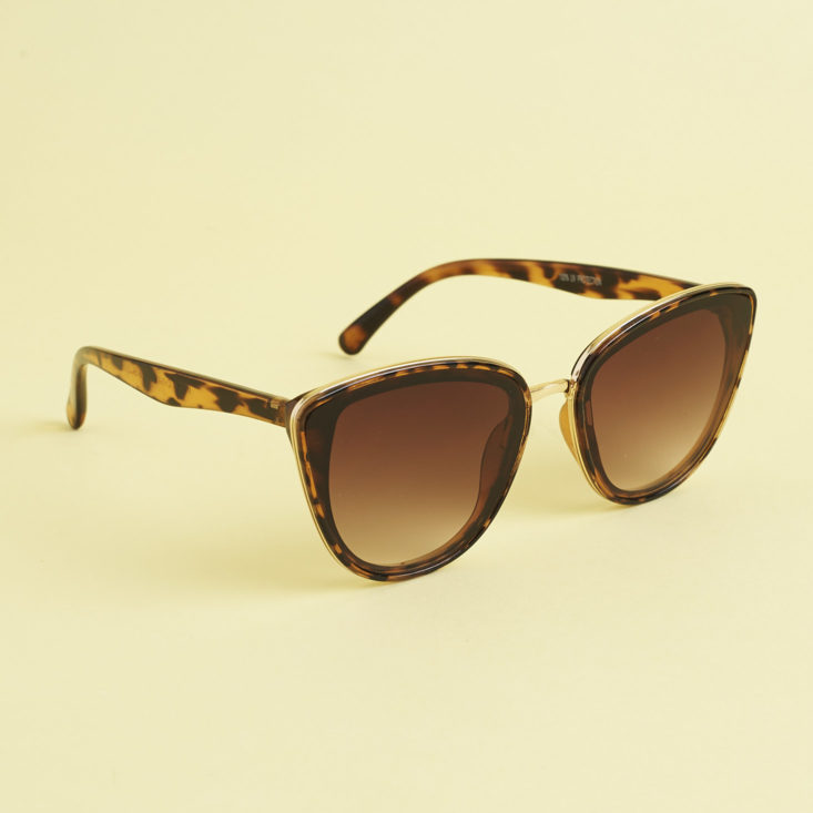 other angle of Tortoise and gold flat lens sunglasses