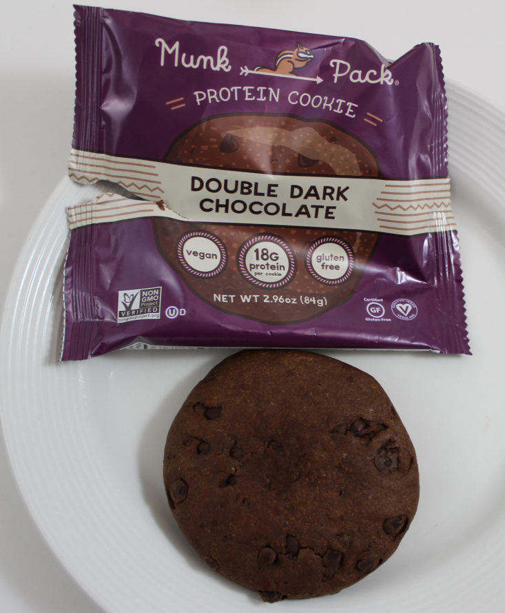 Munk Pack Protein Cookie in Double Dark Chocolate 