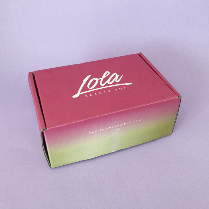 Lola Beauty Box December 2017 - Box