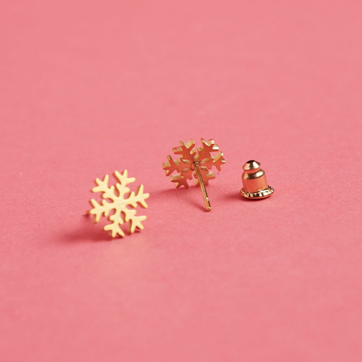 gold snowflake stud earrings
