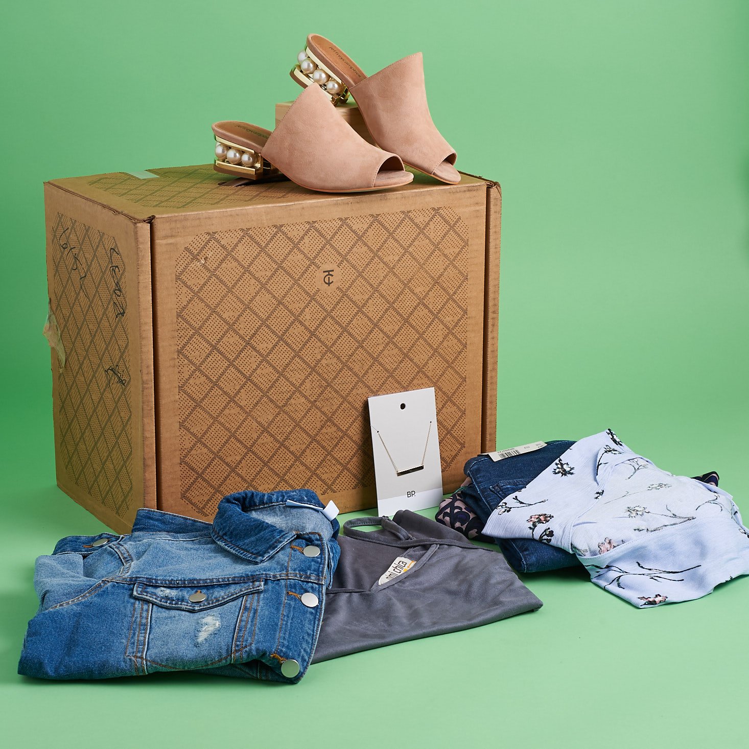 Best Women's Clothing Subscription Boxes - 2018 Winners!  MSA