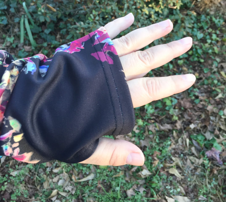 Bolt Jacket by Shape Active closeup of wrist