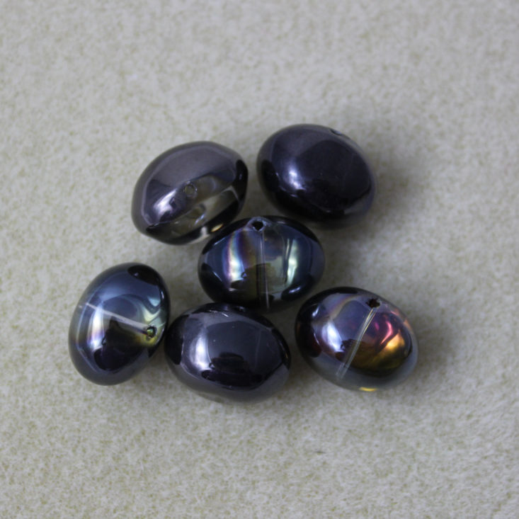 6 Glass Ovals beads
