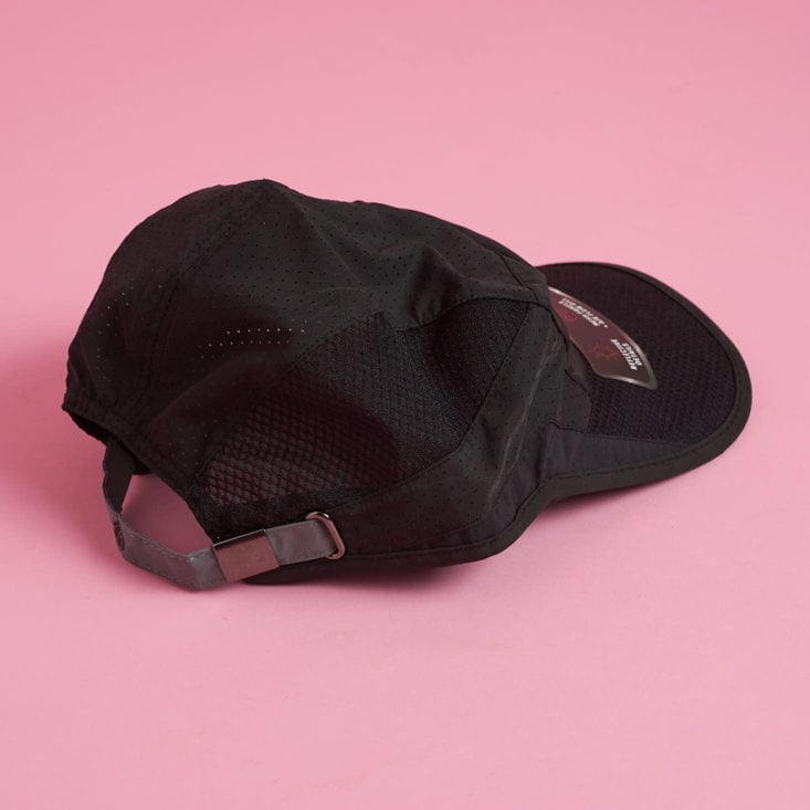 black athletic cap from behind