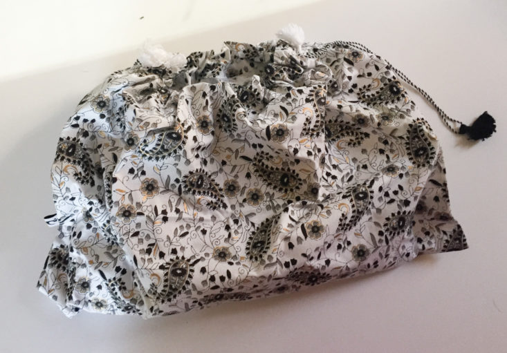 black and white paisley drawstring pouch