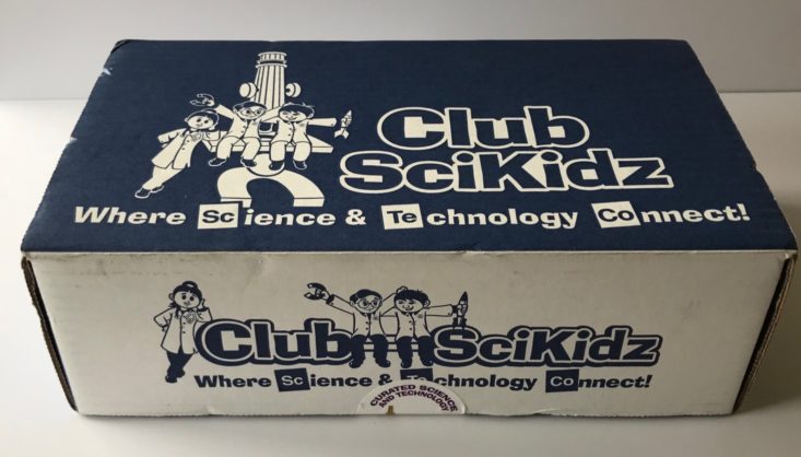 Club SciKidz Labs Welcome Box closed