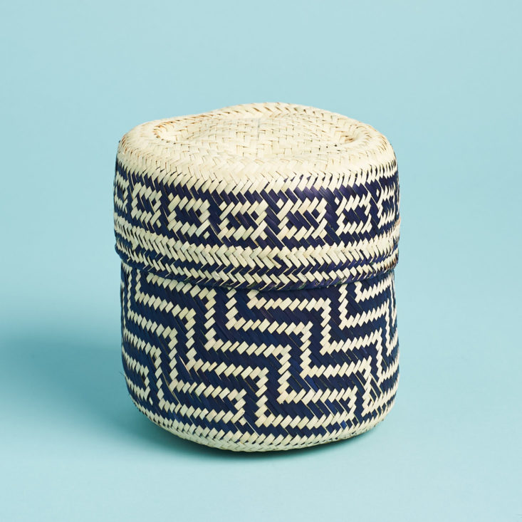 basket with lid