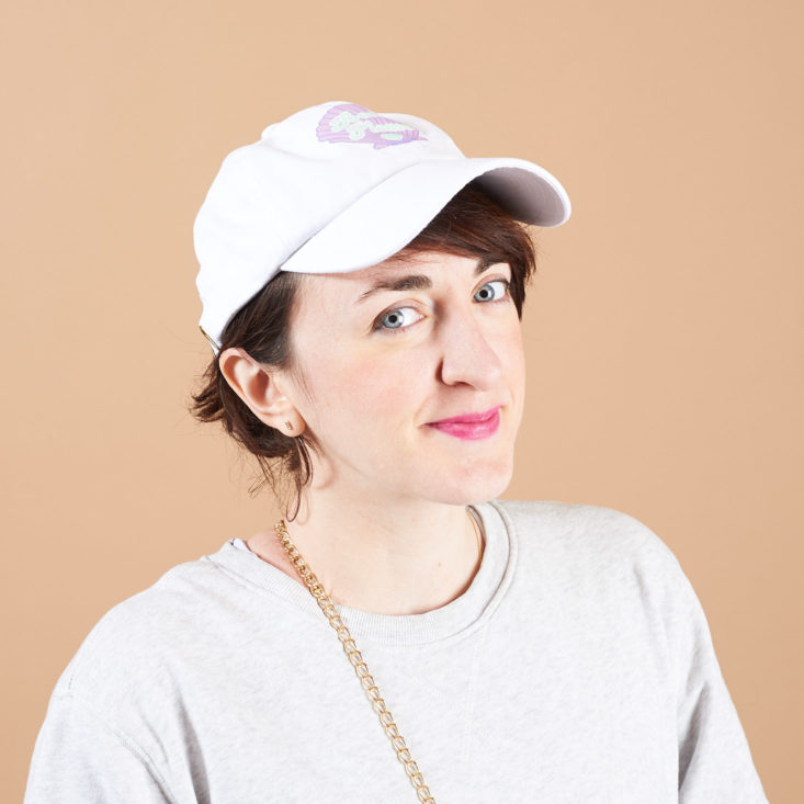 dad hat on model