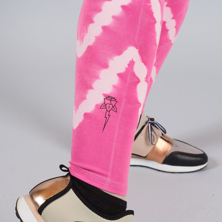 logo on pink leggings