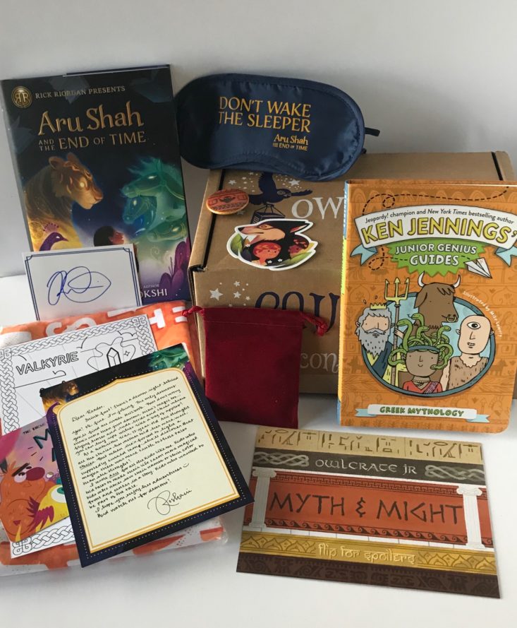 OwlCrate Jr. Book Box Review- April 2018- 3)All items