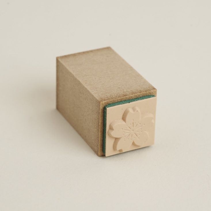sakura rubber stamp, view of bottom