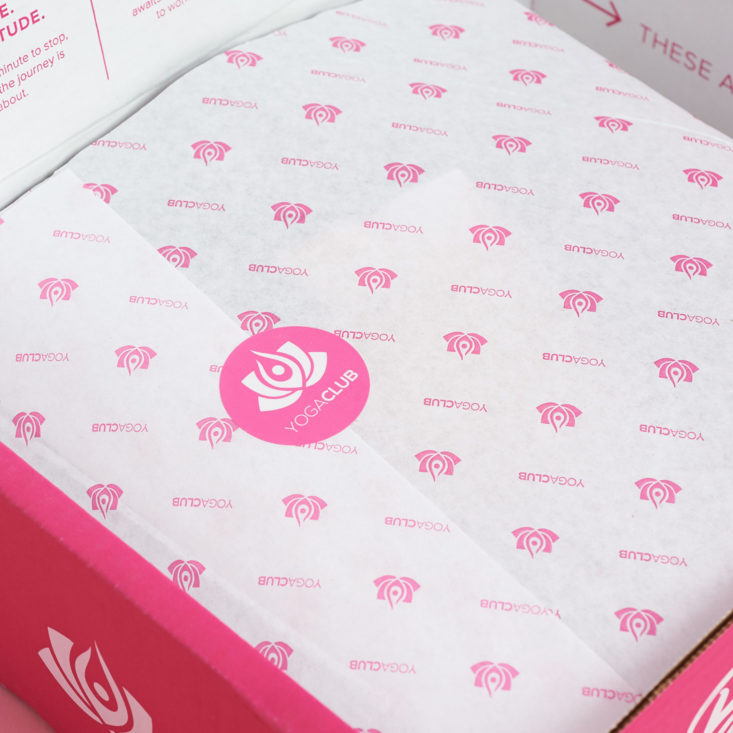 yoga club packaging