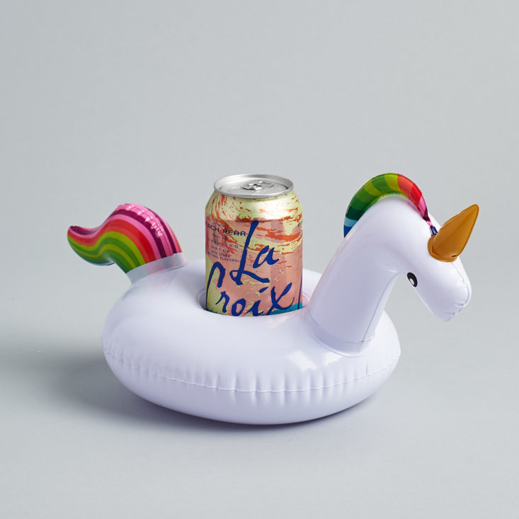 quirky crate unicorn pool float with beverge inside