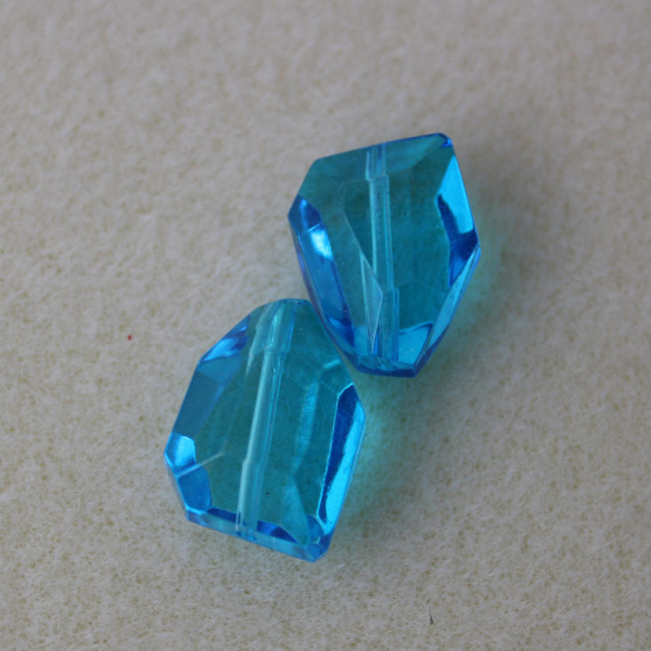 2 Pieces 19 x 14mm Cut Glass Crystal Nugget Beads