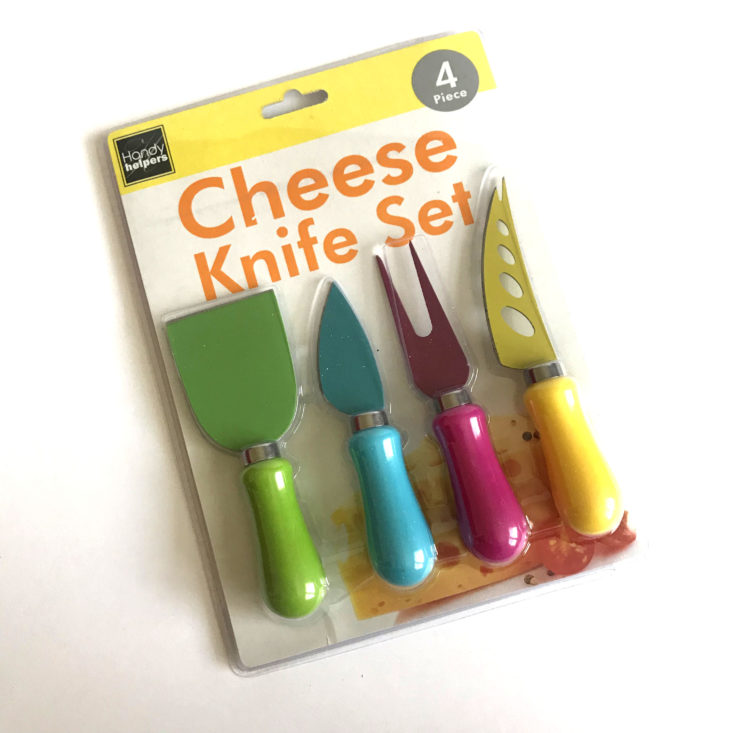 Taste of Home Summer 2018 - cheese knif set