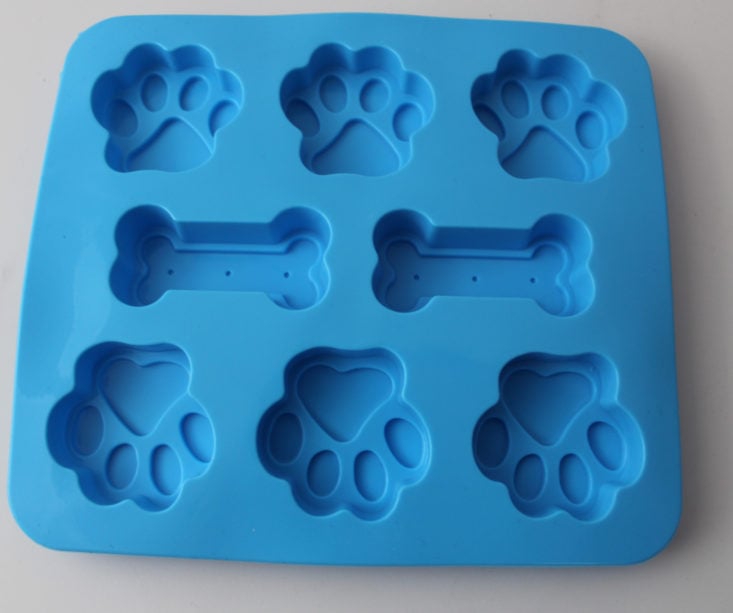Pet Treater August 2018 Tray