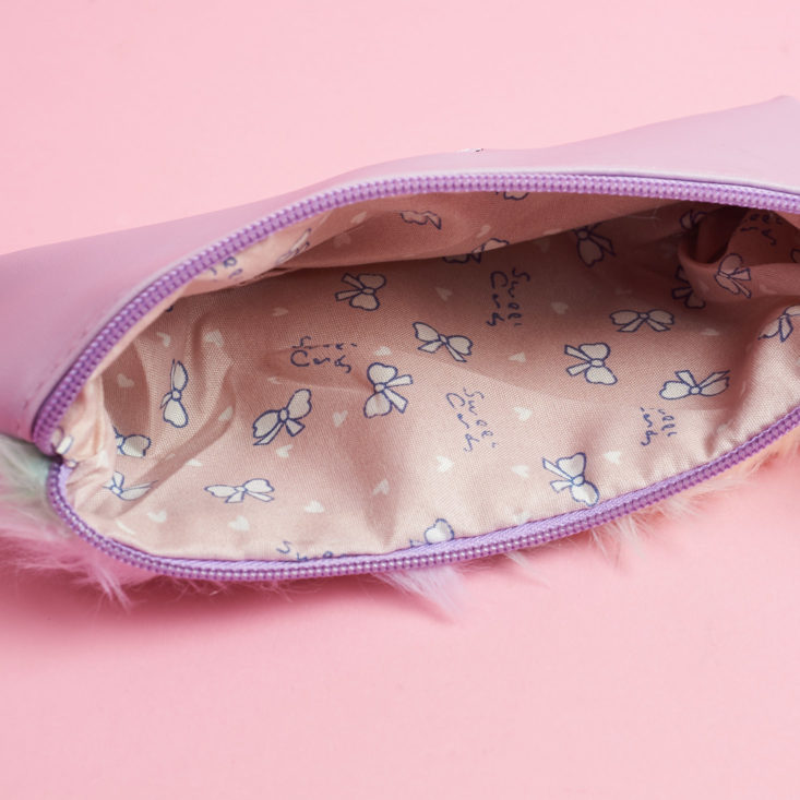 quirky crate open pouch
