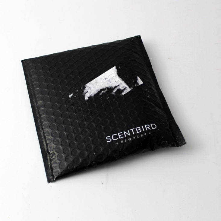 closed Scentbird package