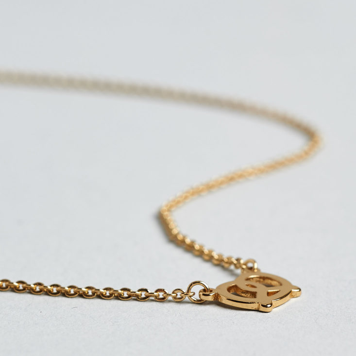 rocksbox pretzel minimalist necklace