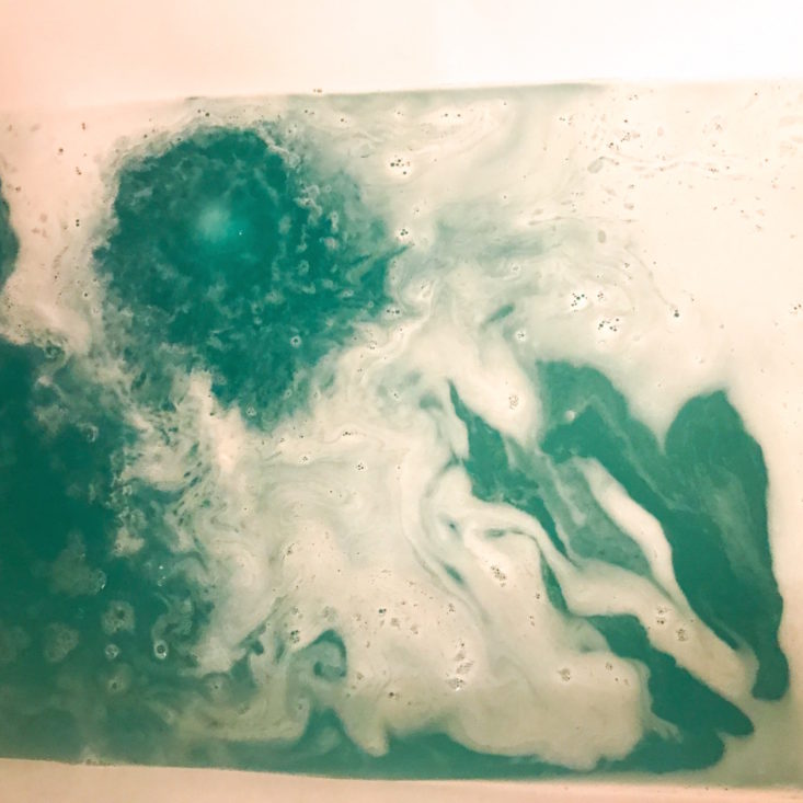 Bath Bevy ghost 3 Scared Sheetless Bath Bomb By Simply Organico - After adding water