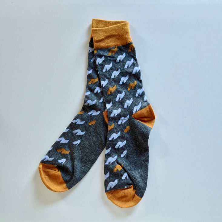 Gentleman’s Box October 2018 - Circle Socks 2