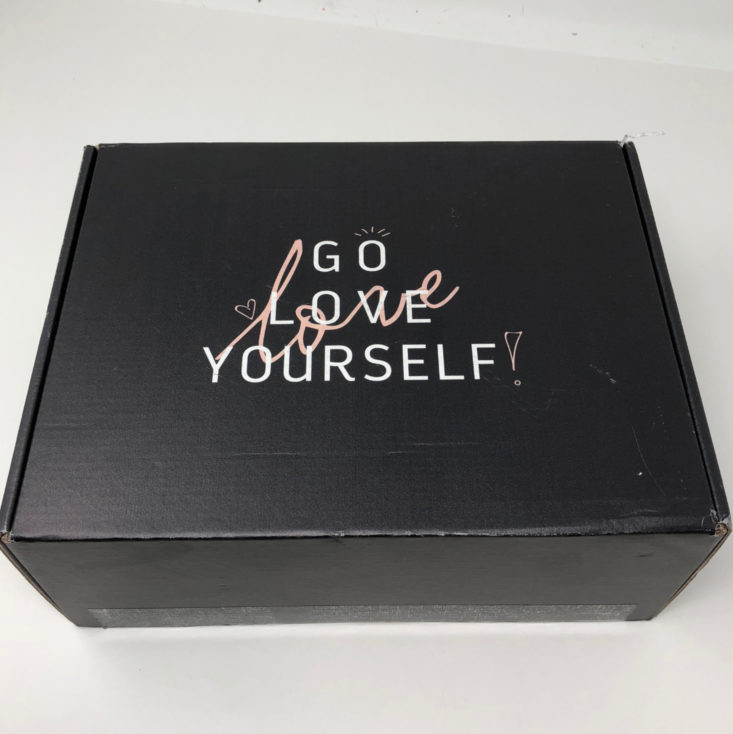 Go Love Yourself October 2018 - Box Review Top