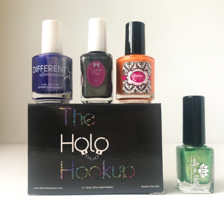 Holo Hookup October 2018 - Box Products Front