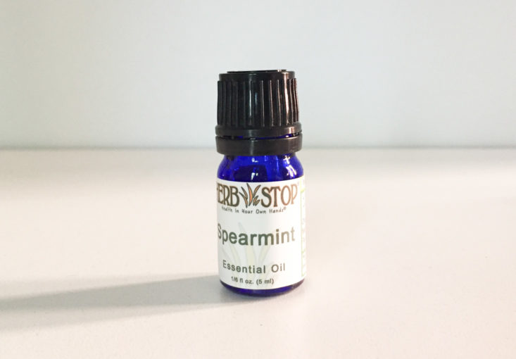 Aroma Box by Herb Stop Essential Oil Subscription Box Review October 2018 - Spearmint Front