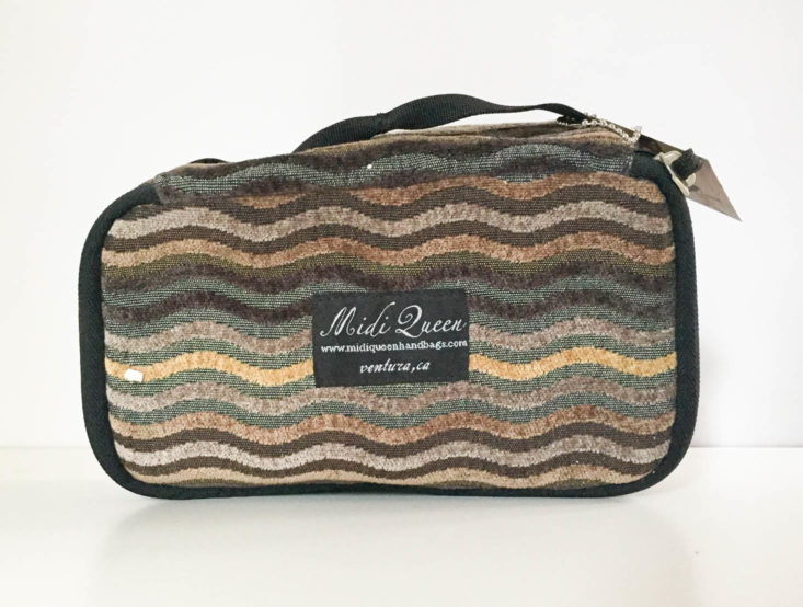 California Found Subscription Box Review November 2018 - The Logan Bag by MidiQueen 1 Front