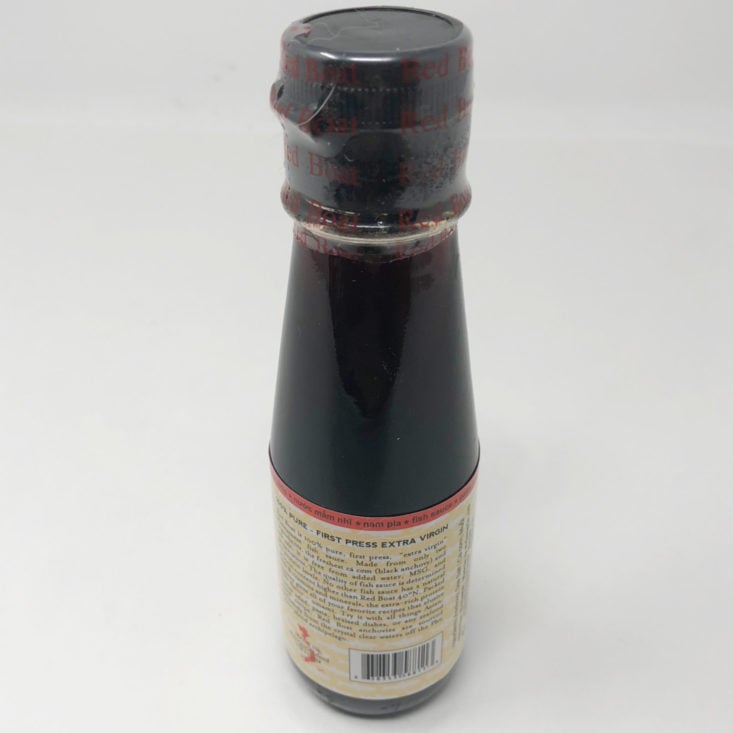 CrateChef OctoberNovember Review 2018 - Red Boat Fish Sauce Bottle Backside