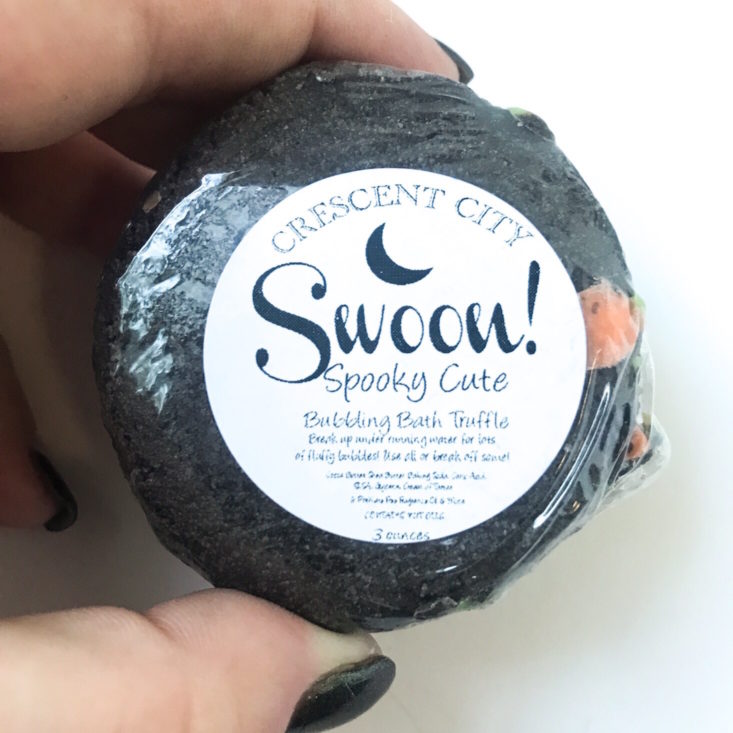 Crescent City Swoon Subscription Box October 2018 Review - Spooky Cute Bubbling Bath Truffle 2 Top