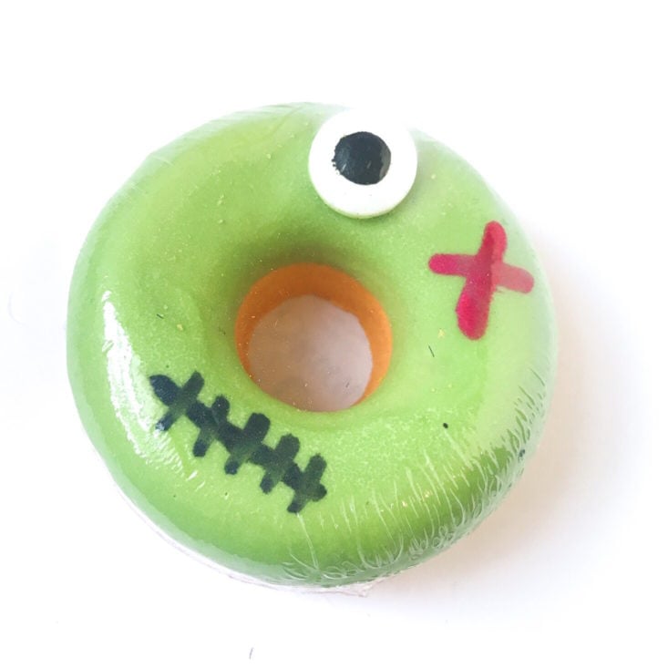 Crescent City Swoon Subscription Box October 2018 Review - Zombie Donut Bath Bomb 1 Top