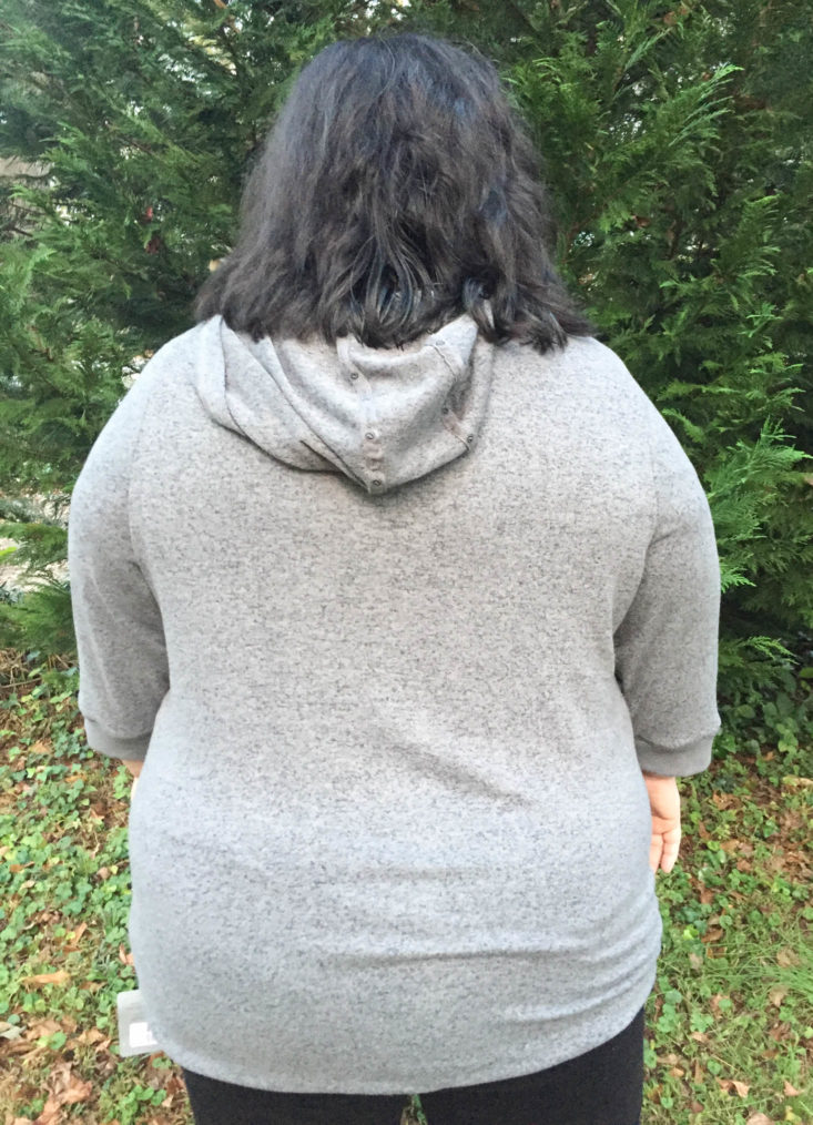 Dia Active Subscription Box Review November 2018 - Roseum Hooded Tee Back