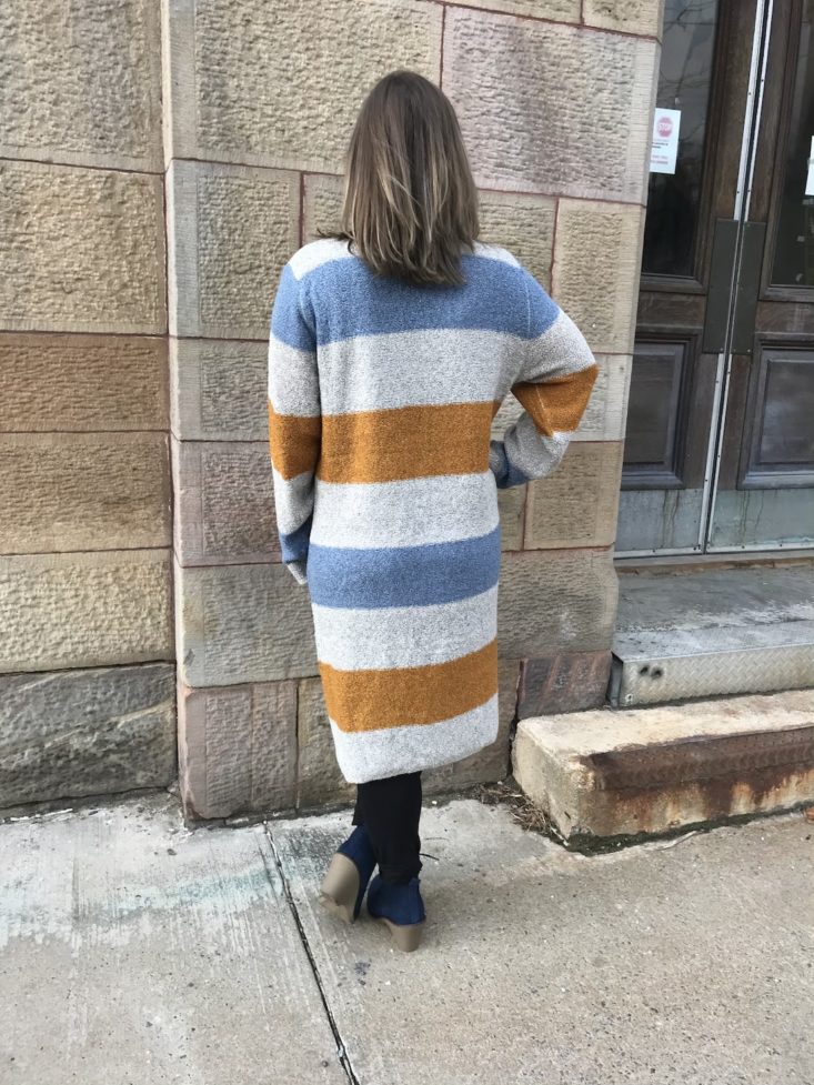 Golden Tote November 2018 - Sweater3