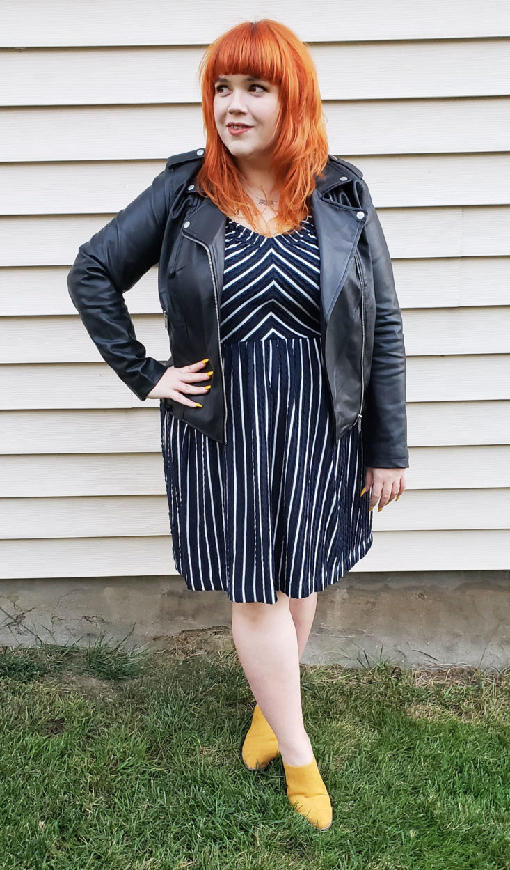 Gwynnie Bee Box October 2018 - Striped Forever Navy Fit And Flare Dress By LOFT 0004