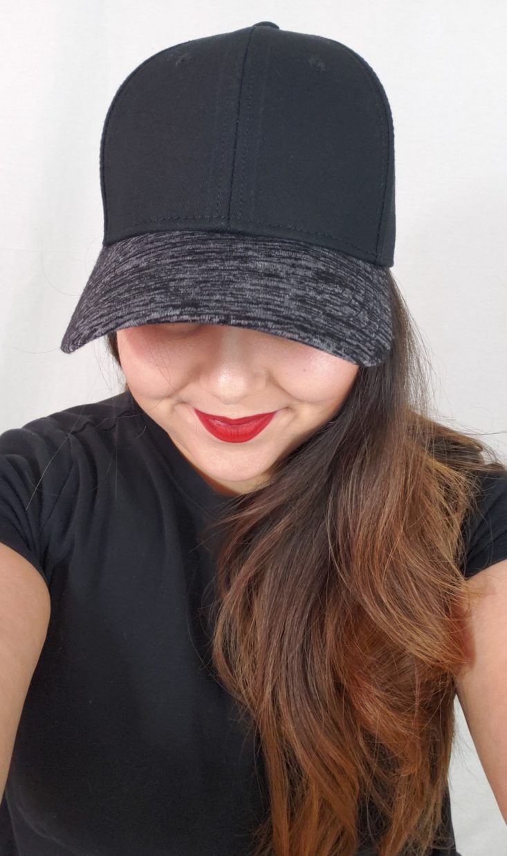 Hat Box November 2018 Review - Hat Wear Selfie Top