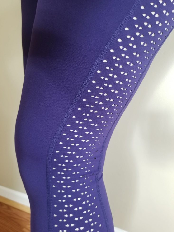 Wantable Fitness Edit November 2018 purple leggings side detail